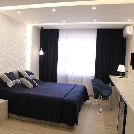 4Room Hotel Erivan Exterior foto
