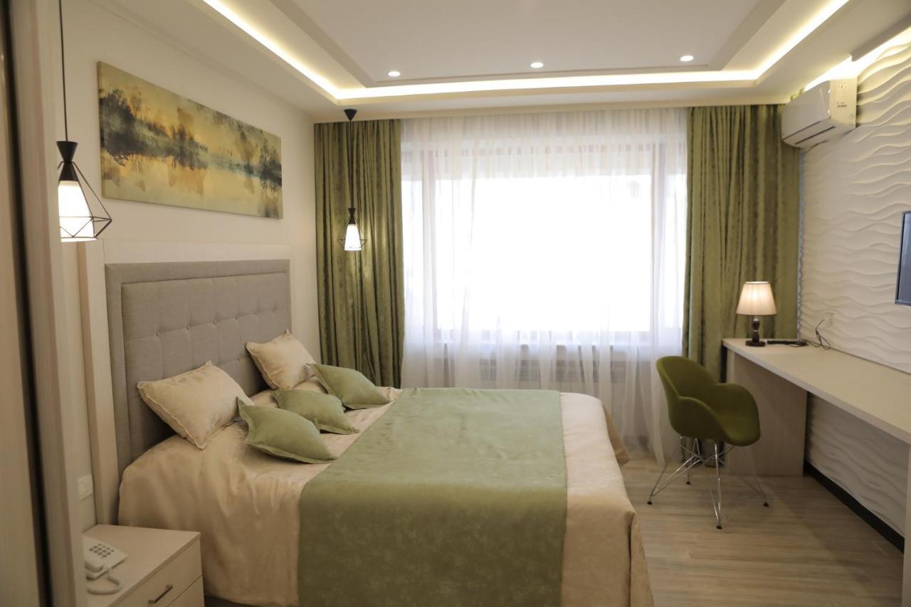 4Room Hotel Erivan Exterior foto
